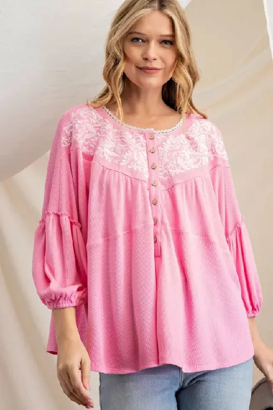 143 Story Embroidered Dolman Babydoll Short Top - Pink Pop