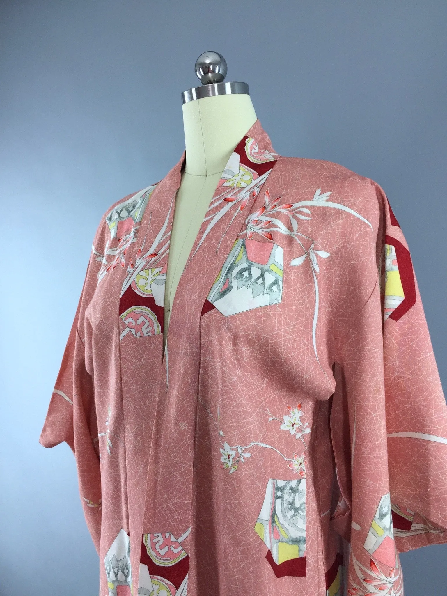 1940s Vintage Cotton Haori Kimono Cardigan Jacket with Peach Abstract Print