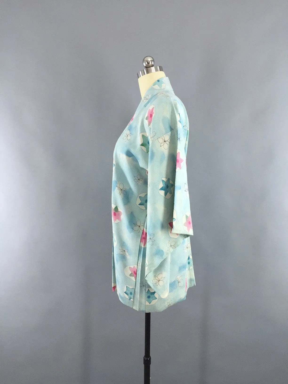 1950s Vintage Silk Haori Kimono Cardigan Jacket with Aqua Blue and Pink Stars