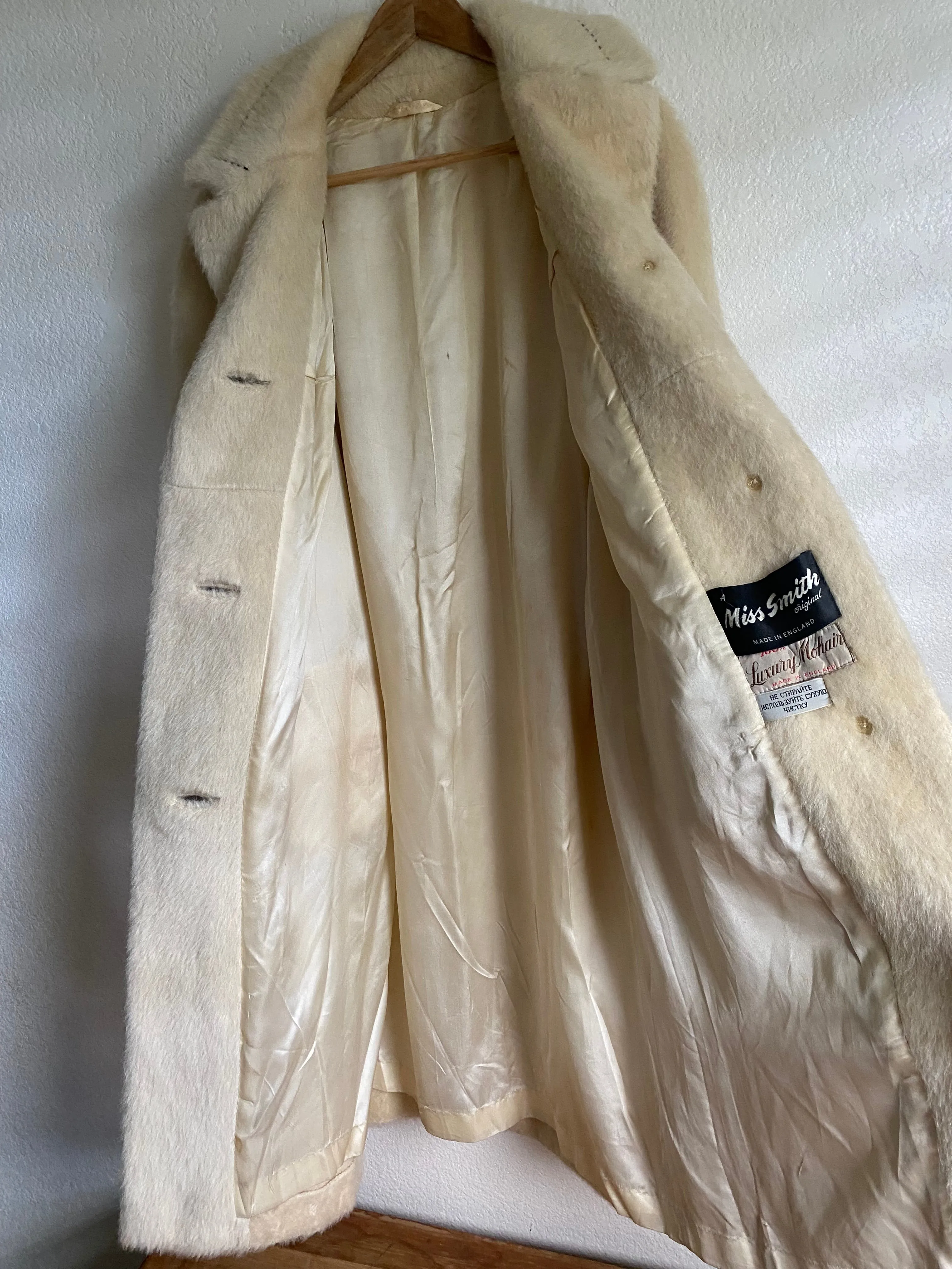 1960’s Miss Smith Ivory Luxury Mohair coat