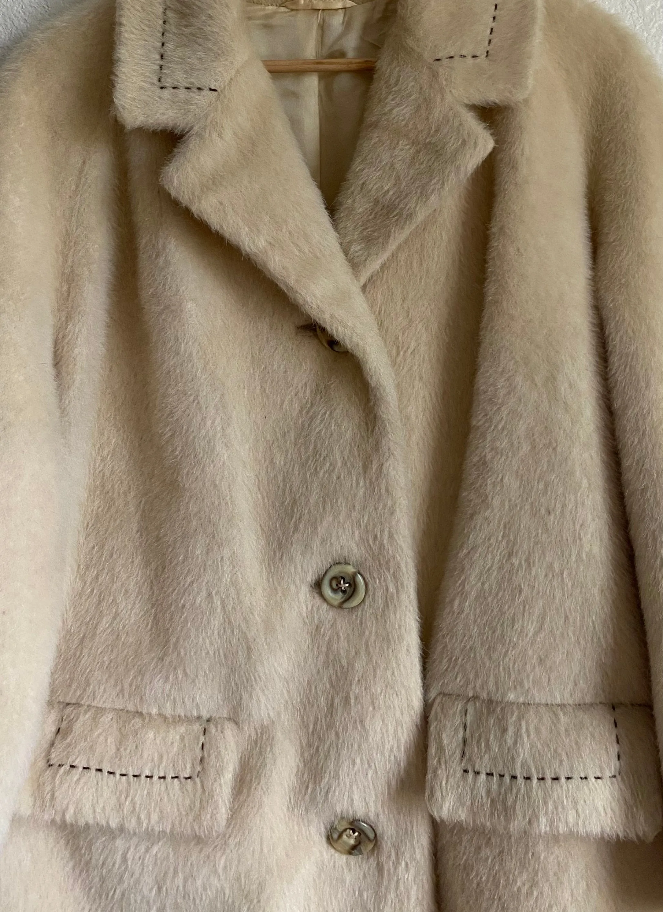 1960’s Miss Smith Ivory Luxury Mohair coat