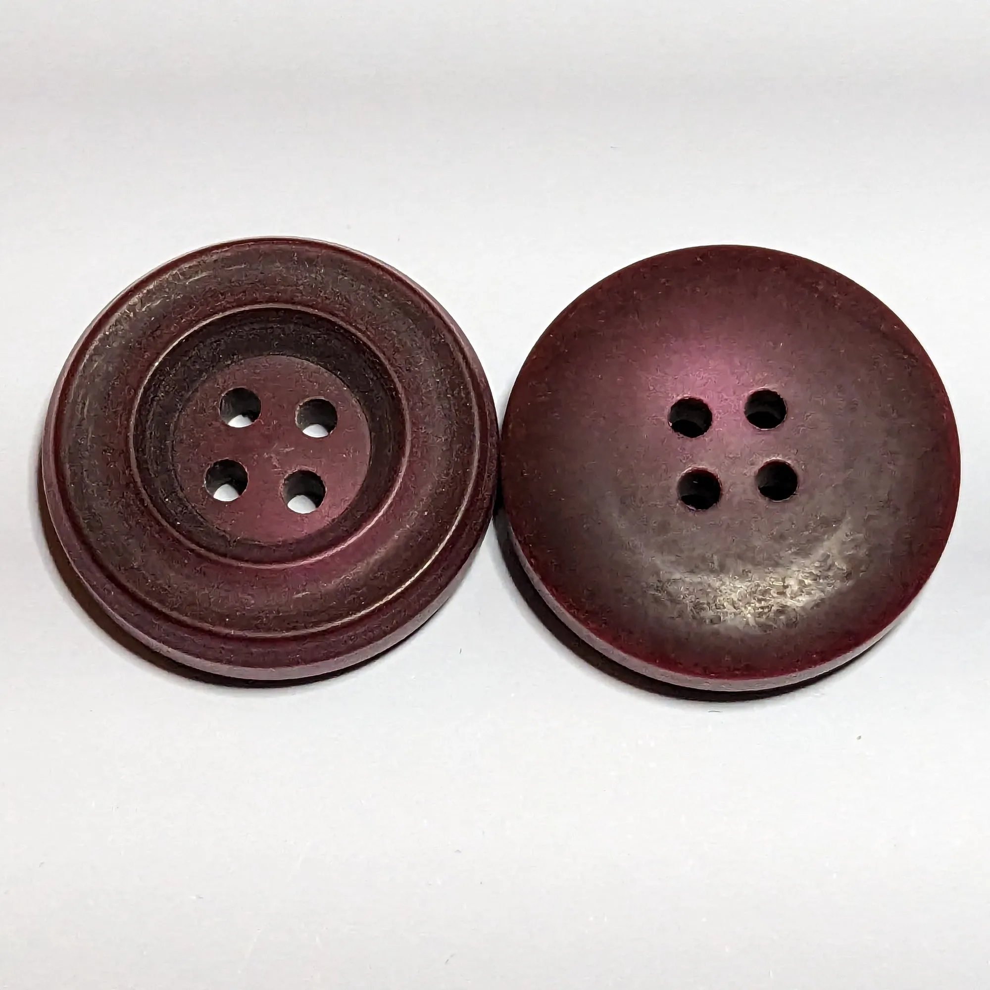 25mm Burgundy 4 Hole Plastic Buttons