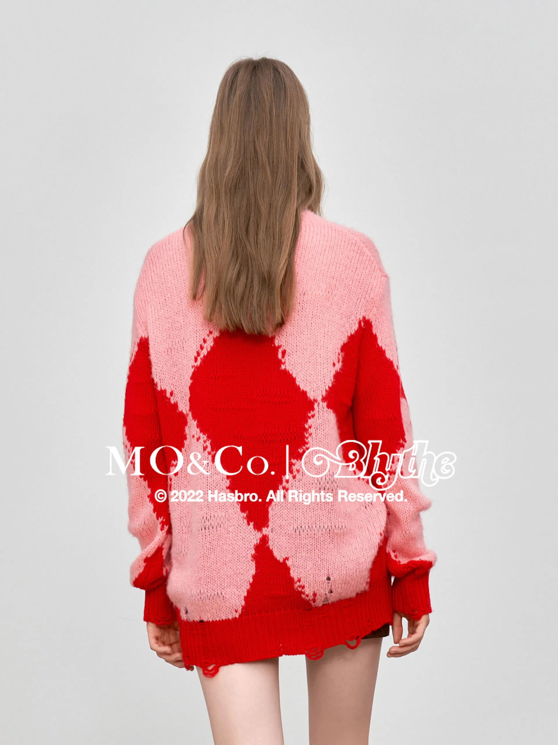 MO&Co.｜Blythe Collaboration Wool Letter Pattern Sweater