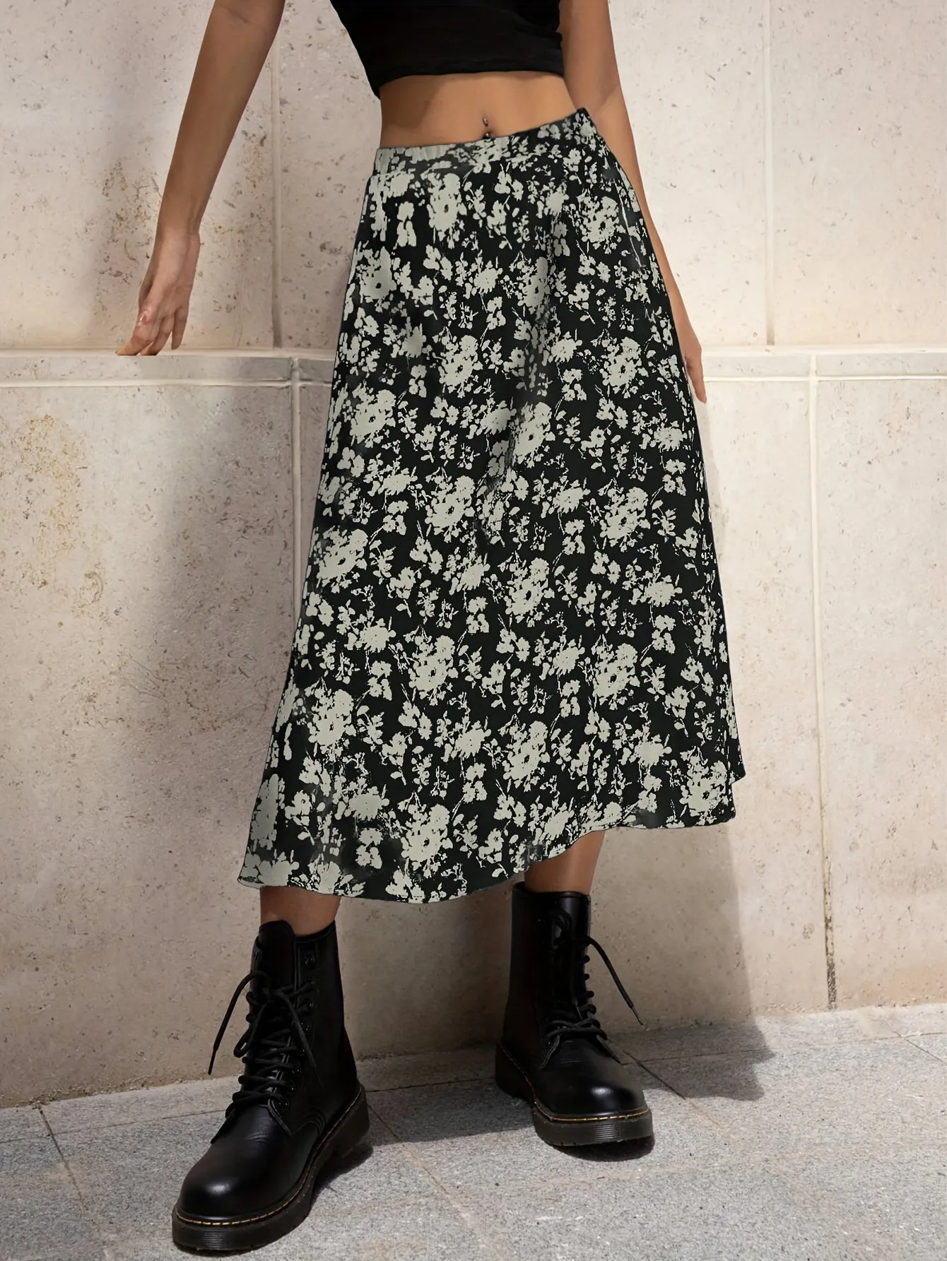 Summer Chic: Y2K Ditsy Floral High Waist Midi Skirt - Woven, Easy-Care, Durable Women's Fashion