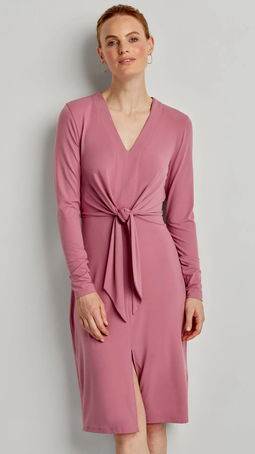 TIE WAIST V-NECK DRESS